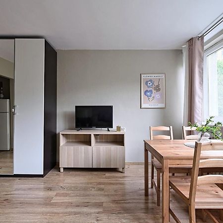 Urbannest - Cozy Studio - Bagno 7 Варшава Экстерьер фото